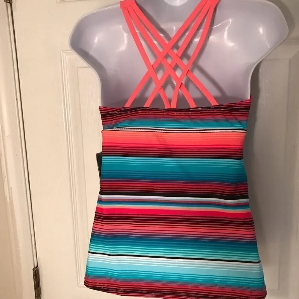 NWT XS ZeroXposur Wonderful Swim Top!!